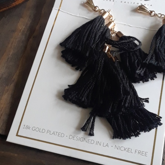 Ettika Daydreamer Black Tassel Fringe Earrings 18K Gold-plated Dangling Drop - Picture 4 of 5